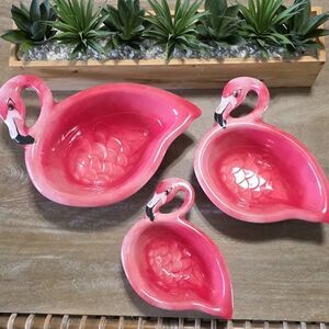 TOMMY BAHAMA Pink Flamingo Melamine Set Of 3 Nesting Serving Bowls